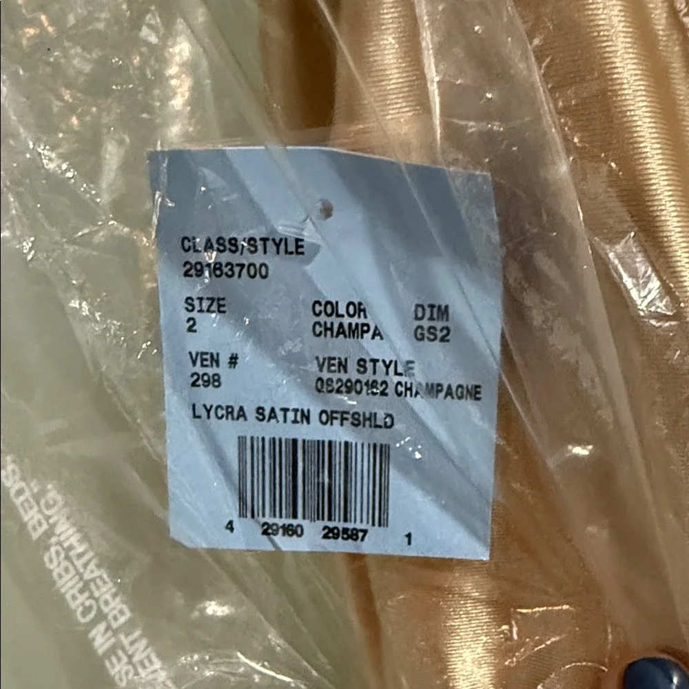 Elegant Strapless Satin Dress in Gold - Picture 5 of 5